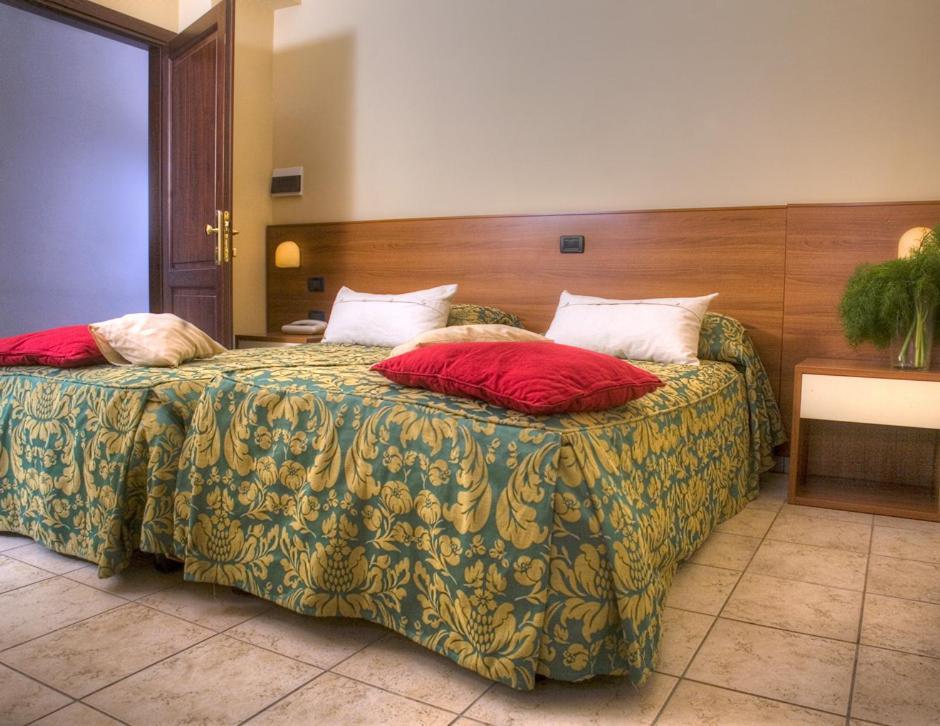 Hotel Tuscania Panoramico Pokoj fotografie